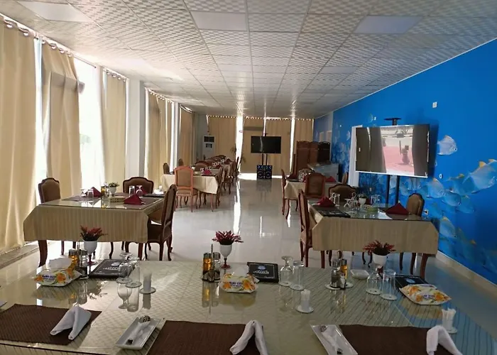 Otel Le-printemps Suez